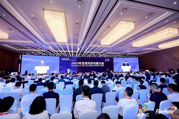 面向生命健康，綠色節(jié)能的新一代光纖涂料 ——飛凱材料發(fā)布第三代光纖涂料R系列產(chǎn)品